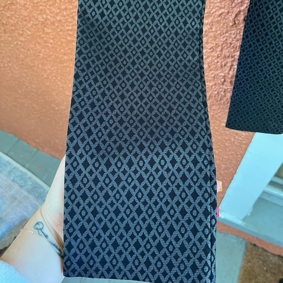 Krazy Larry Slacks, Size 2 - Picture 4 of 4